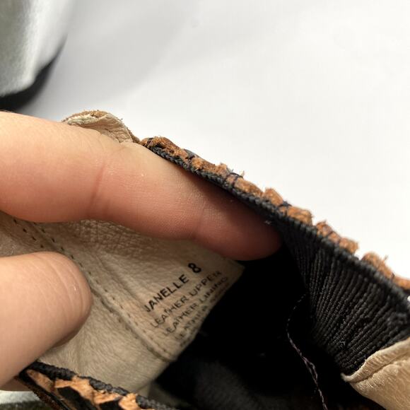 Freebird 8 Brown Distressed Leather Janelle Chelsea Booties - Picture 7 of 7